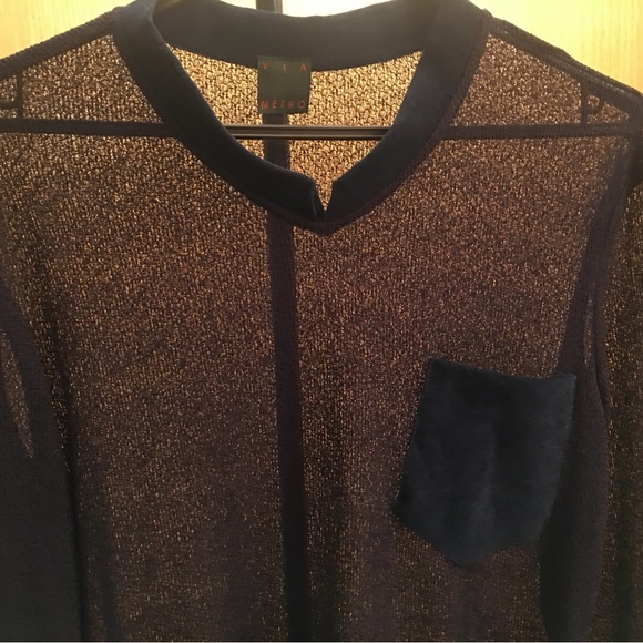 VIA METRO Long Sleeve Shirt. Small to Medium - Picture 10 of 14